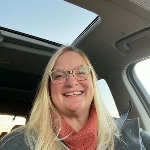 Meet your Posher, Tonia